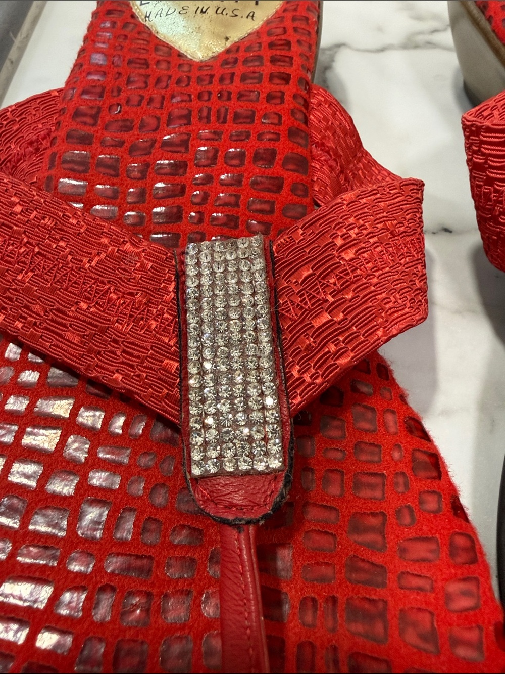 Love and Liberty brand women's wedge red slide sandals size 40 - Picture 2 of 6
